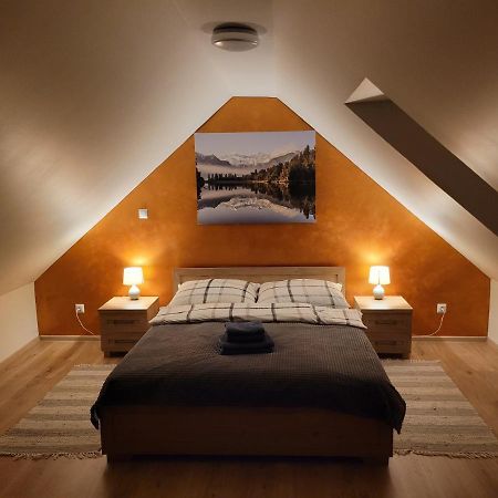 Apartament Komarno II Еленя-Гура Экстерьер фото